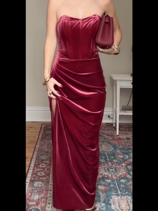 Popilush Dresses & Skirts - Strapless Velvet Maxi Dress in Wine Red